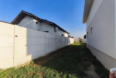 Casă cu Teren 250 Mp în Giroc - 3