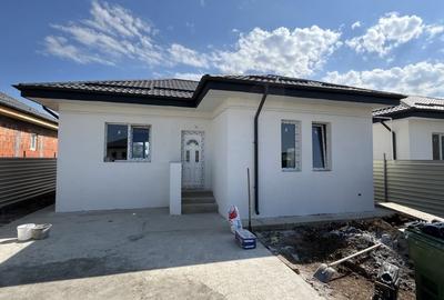 De vanzare casa parter zona linistita Crevedia - 2