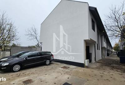 Casă cu 4 camere cu Canalizare în Central - 6
