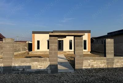 Casă cu 6 camere cu Teren 500 Mp în Central - 6