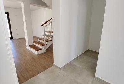 Duplex LA CHEIE limita sector 5-Bragadiru! - 5
