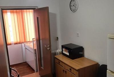 Apartament cu 2 camere decomandat în Rovine - 5