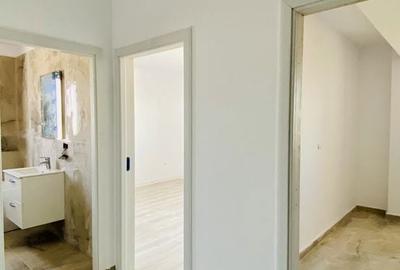 Apartament cu 6 camere decomandat în Hlincea - 6