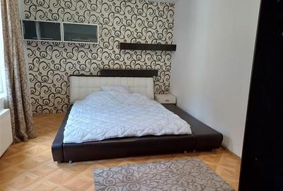 Casa moderna 4 camere cu gradina si loc de parcare, Ultracentral - 1