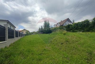 Teren Construcții intravilan de 613 mp, în Sadu - 3