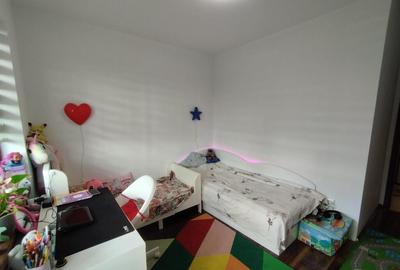 Apartament 3 camere mobilat cu curte proprie - 17