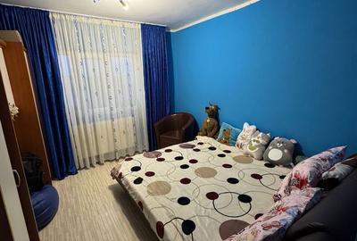 Apartament cu 4 camere decomandat în Central - 1