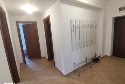 Apartament cu 3 camere decomandat în Central - 1
