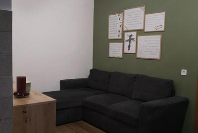 Apartament cu 3 camere decomandat în Central - 1