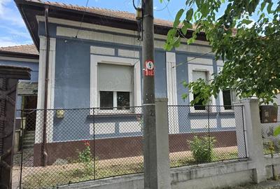Proprietar, vand casa zona Favorit Timisoara