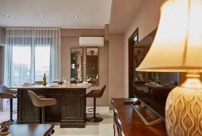 Apartament cu 3 camere decomandat în Central - 1