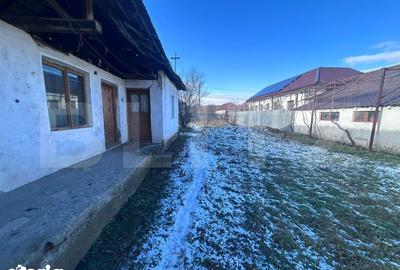 Teren de 1260 mp, în Central - 4