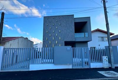 Casă individuală cu 4 camere cu Teren 495 Mp în Central - 8