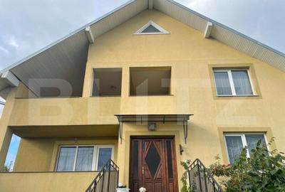 Casă cu 4 camere cu Teren 1000 Mp în Central