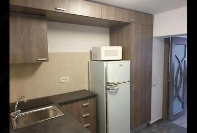 Apartament cu 2 camere decomandat în Central - 3