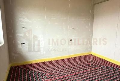 Casă cu Teren 100 Mp în Central - 10