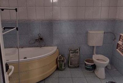 Proprietar vand in centru com. BUTURUGENI Ilfov casa P+E ?i teren 504 mp in rate 90000E - 8