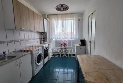 Apartament cu 3 camere semidecomandat în Ultracentral