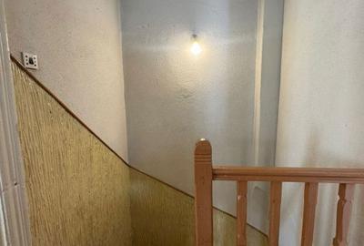 Casă cu 3 camere cu Canalizare în Ultracentral - 6