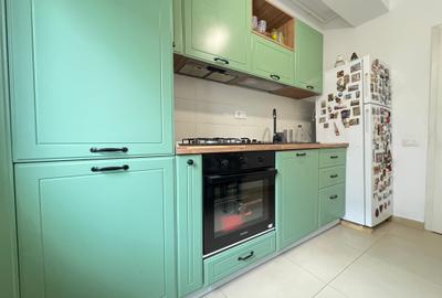 De inchiriat- 2 camere 44mp utili + 70mp gradina cu terasa + 2 locuri de parcare - 2