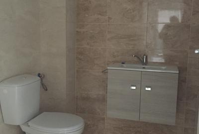 Metrou Berceni, Ap. 2 camere, decomandat, finisaje de lux, zona civilizata - 3