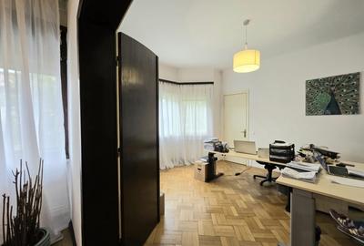 Apartament cu 8 camere decomandat în Aviatorilor - 7