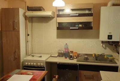 Apartament cu 3 camere decomandat în Central - 4