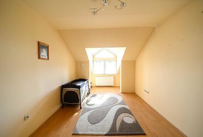0% comision Apartament 5 camere, living, 2 bai, ideal pentru o familie numeroasa - 9