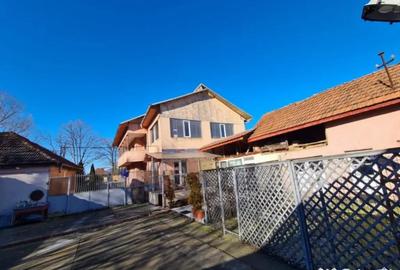 Casă cu 5 camere cu Teren 10000 Mp în Bumbești-Pițic - 12