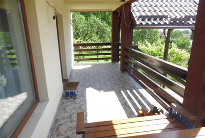 Casă cu 4 camere în Călugareni - 8