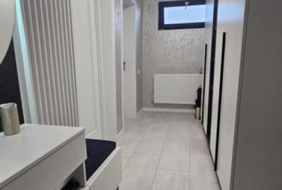 Casă cu 3 camere cu Teren 800 Mp în Păulești