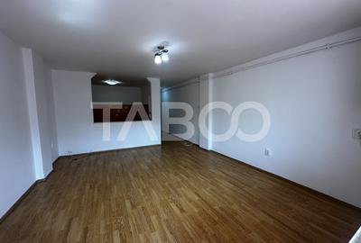 Garsonieră decomandată în Tilișca - 4