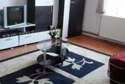 Garsonieră decomandată în Central - 2