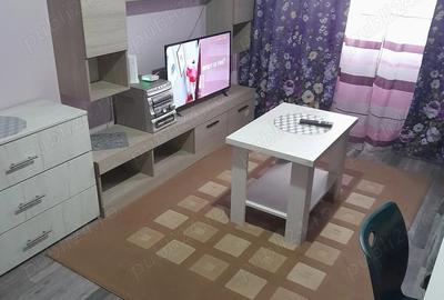 Proprietar inchiriez apartament 4 camere - 3