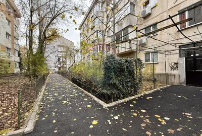 De vanzare | Apartament 3 camere, 2 bai, balcon | Apusului - 10