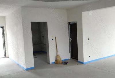 Casă cu 4 camere cu Teren 900 Mp în Central - 7