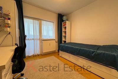 Apartament cu 4 camere decomandat în Turda - 5