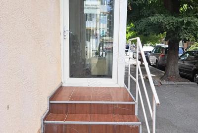 Inchiriere spa?iu pentru birou