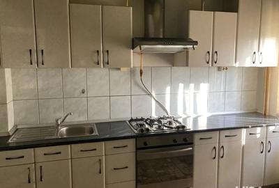 Inchiriez ap 3 camere Loc Lugoj - 2