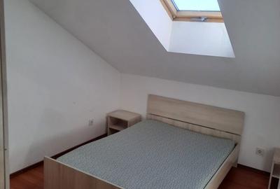 Apartament cu 3 camere decomandat în Central - 4