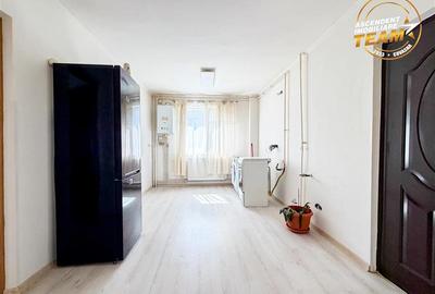Apartament cu 3 camere decomandat, mobilat în Central - 2