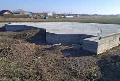 Teren de 520 mp, în Central - 4