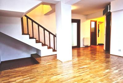 Apartament cu 4 camere decomandat în Moșilor - 1