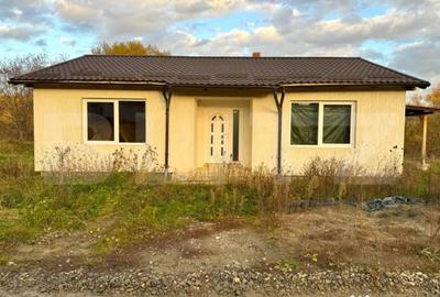 Casă cu 3 camere cu Teren 500 Mp în Central - 9