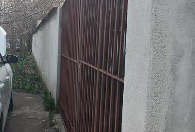 Casă cu 3 camere cu Teren 675 Mp în Central - 1