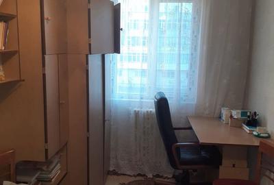 Apartament cu 4 camere decomandat în Central - 4
