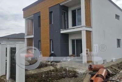 Casă cu 3 camere cu Teren 200 Mp în Miroslava - 1