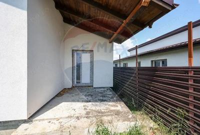 Casa verde, P+M, teren 486 mp, panouri solare - PROSUMATOR, Sanpetru! - 12