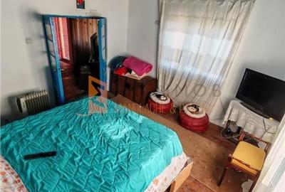 Teren intravilan + casa zona Fintesti - 13