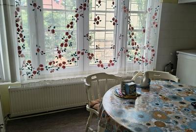 Apartament cu 4 camere în Gruia - 1